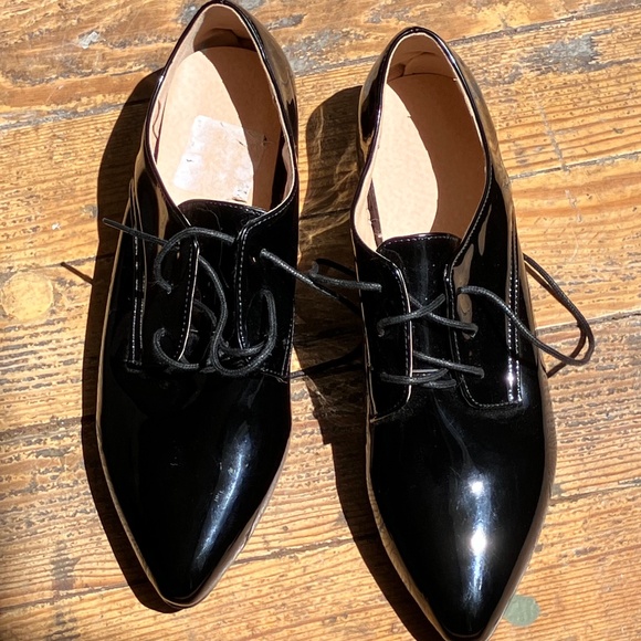Shoes - Black Patton, leather pointy toe loafers